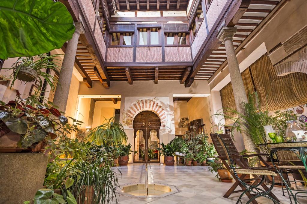 hotels in toledo spain